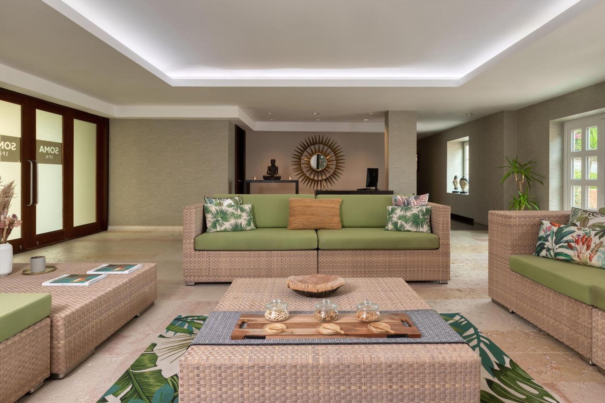 Domes Lake Algarve, Autograph Collection Vilamoura Exterior foto The lobby of the hotel